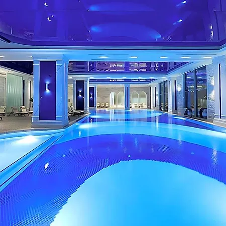 Hotel Sueno Deluxe