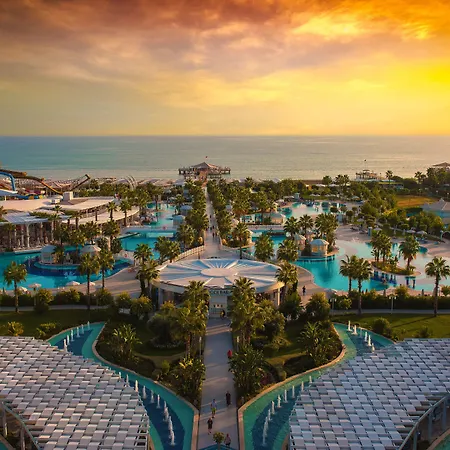 Sueno Deluxe 5* Belek