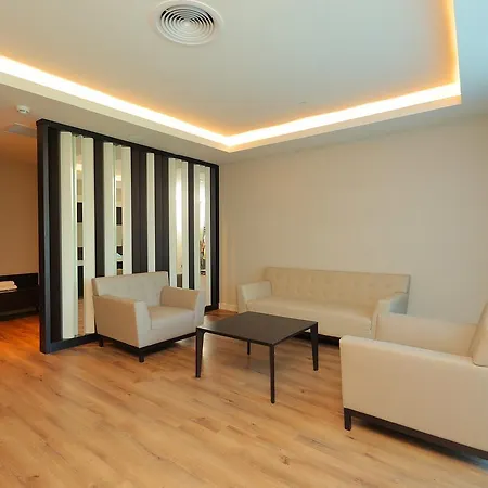 Sueno Deluxe Hotel